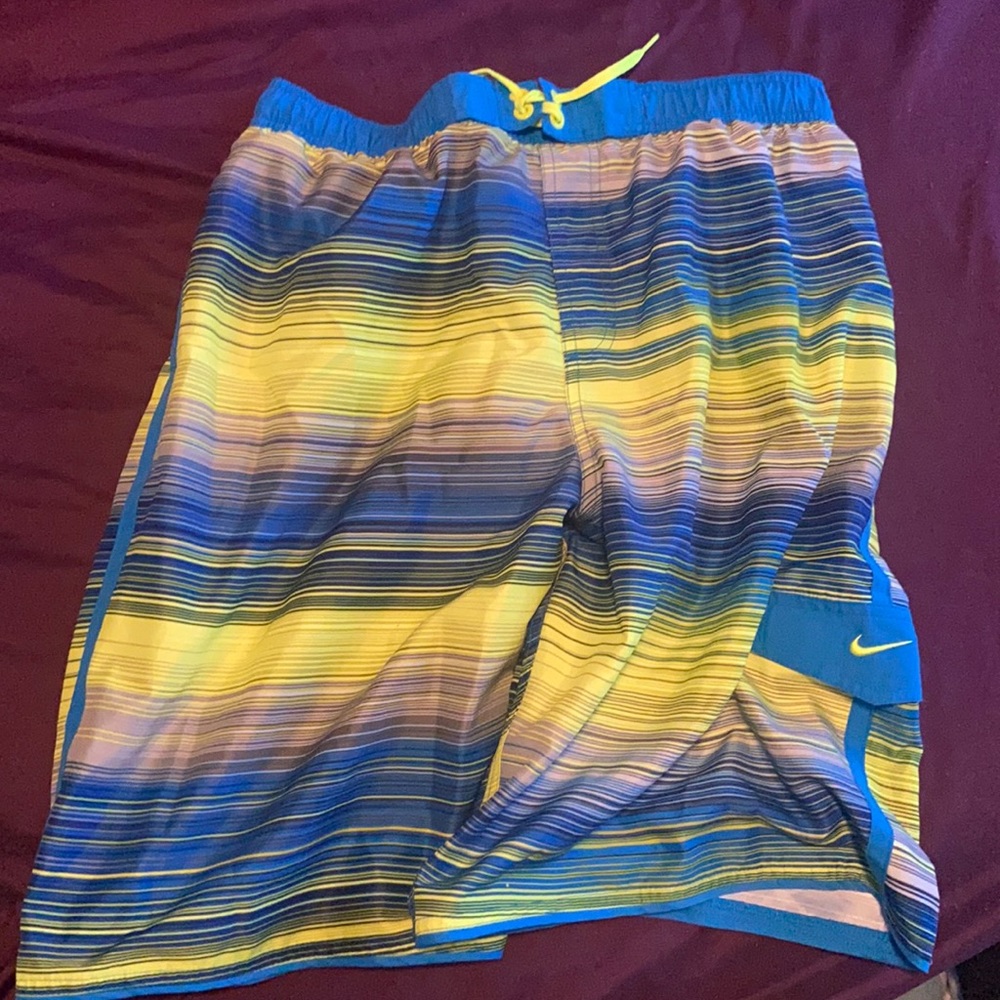 Men’s swim trunks